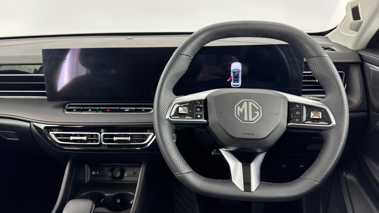 MG HS 1.5 T-GDI Trophy 5dr DCT Petrol Hatchback